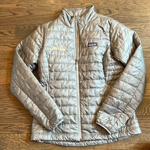 NWOT never worn Patagonia jacket. This is branded.